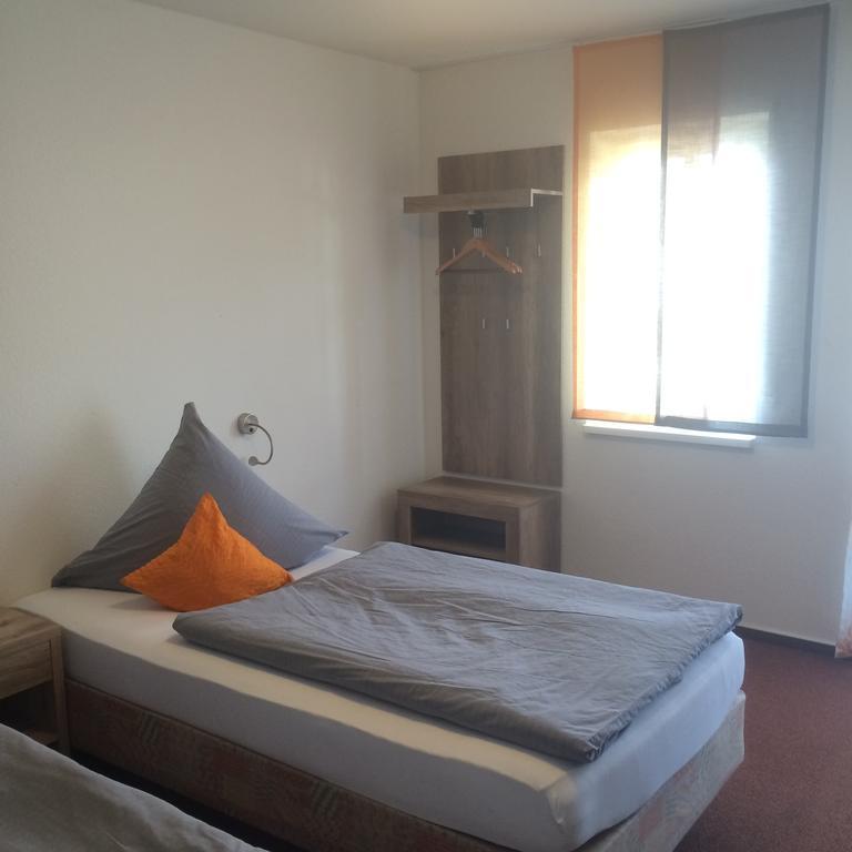 Hotel Astra Rastatt Esterno foto